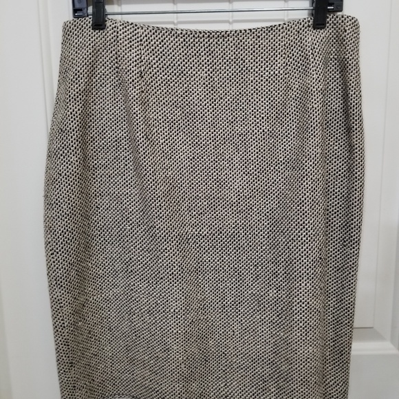 Vintage Ellen Tracy Tweed Suit - Picture 10 of 11